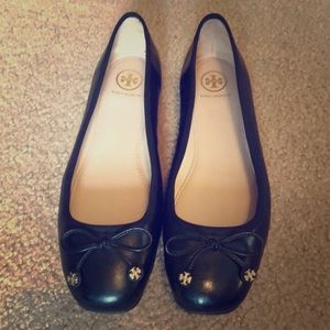 Tory Burch Flats- black